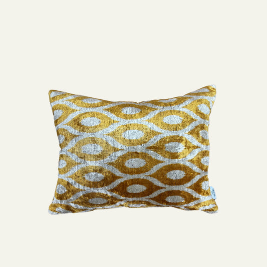 Zijde Kussen Geel/Goud patroon x Kleurrijke Ikat
