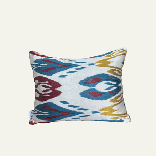 Zijde Kussen Geel/Goud patroon x Kleurrijke Ikat