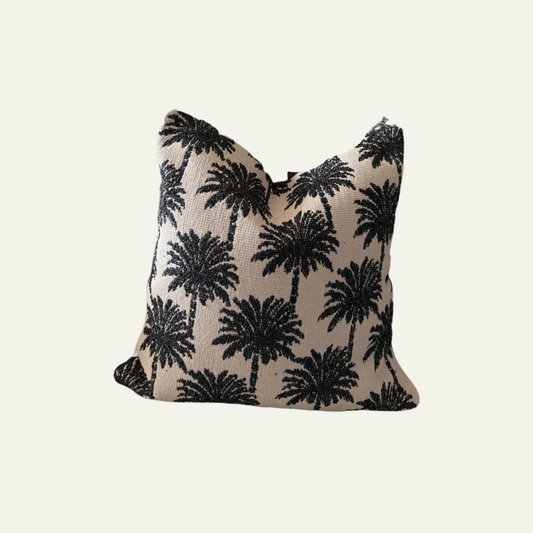 Palm Noir – handgemaakte kussenhoes