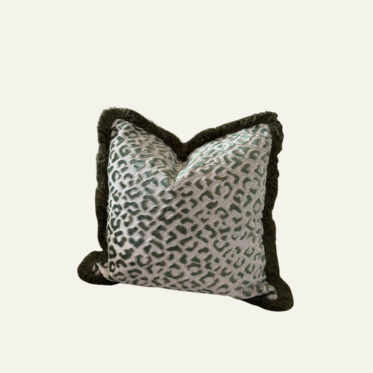 Emerald Leopard – handgemaakte kussenhoes