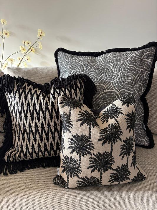 Palm Noir – handgemaakte kussenhoes